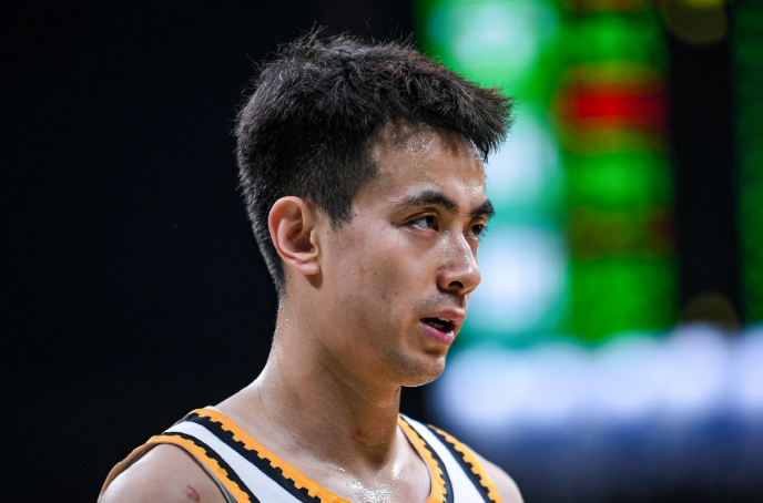 足球直播平台-首秀推迟！杨鸣：赵继伟今天战青岛肯定打不了 具体看队医评估