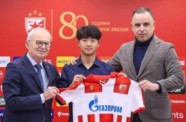 体育赛事直播-王勤伯：全能中场，是唯一的正确方向